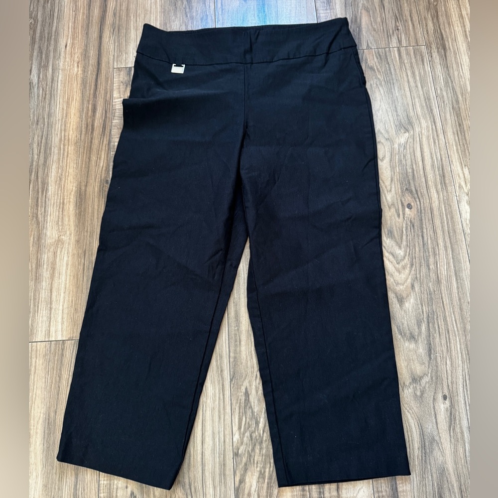 Black Stretchy Alex & Olivia Crop Pants